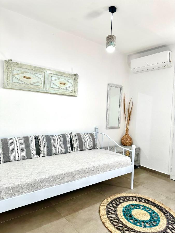 Aeron Suites Exo Gonia Ngoại thất bức ảnh